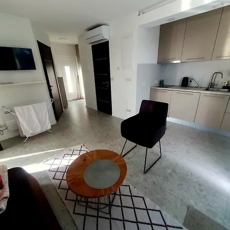 Mediteran **** Apartman
