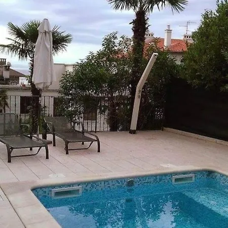 Apartman Mediteran **** *